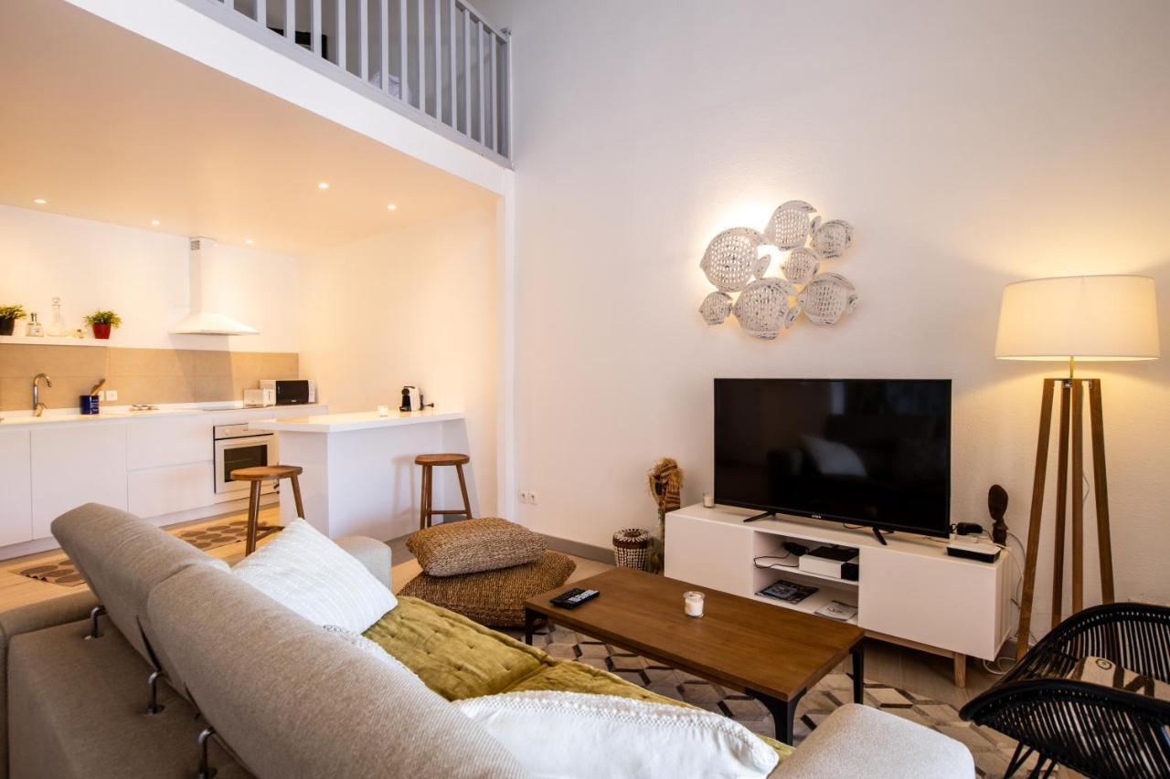 Stunning New Apartment With View Of Orient Bay Quarter of Orleans Экстерьер фото